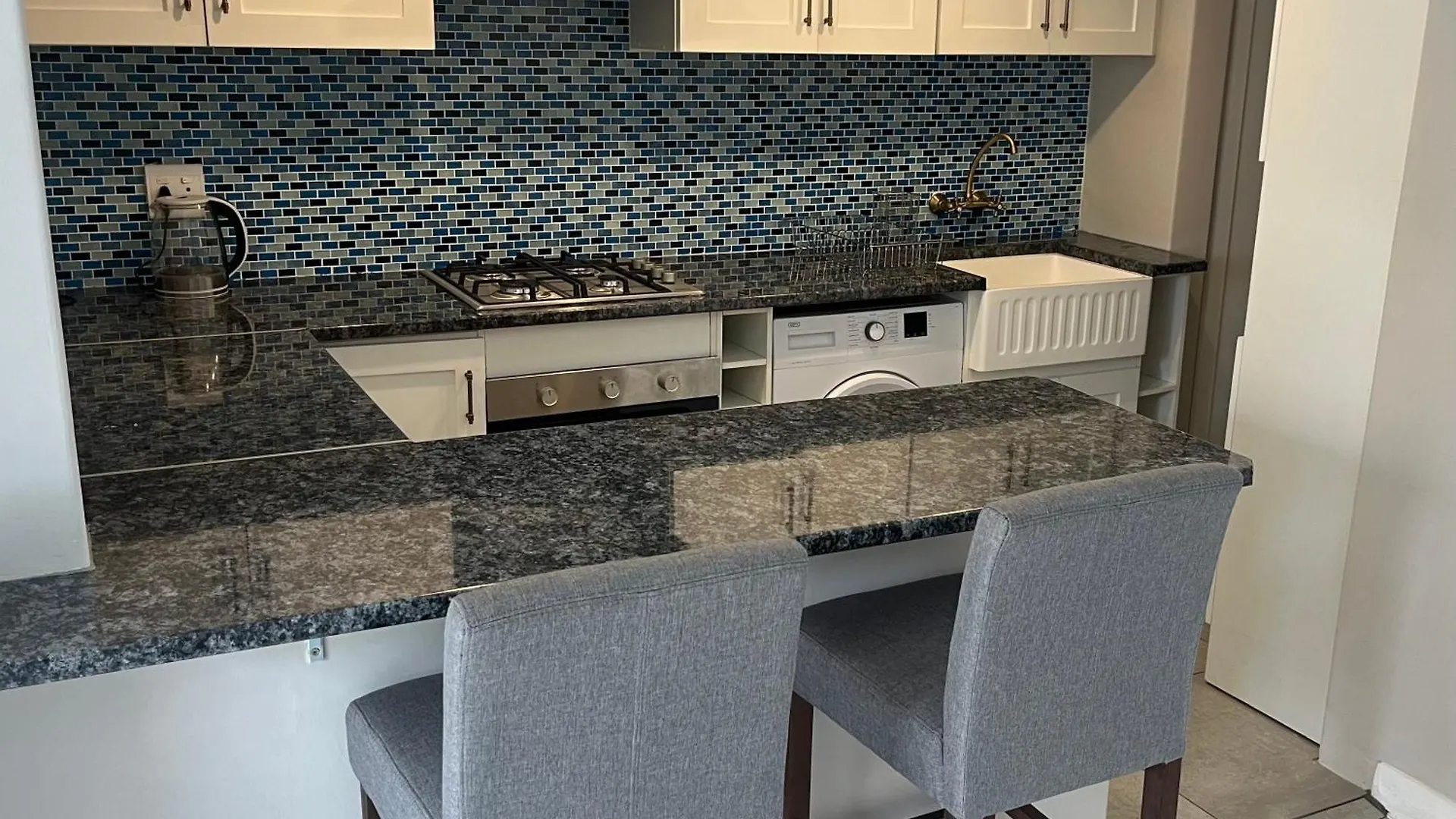Seapoint Pearl Apartment Cape Town